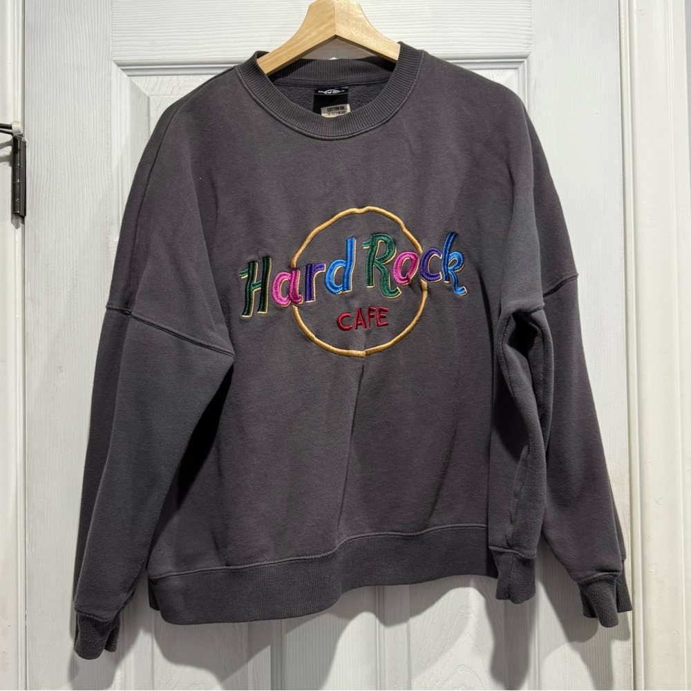Hard Rock Cafe Gray Sweater